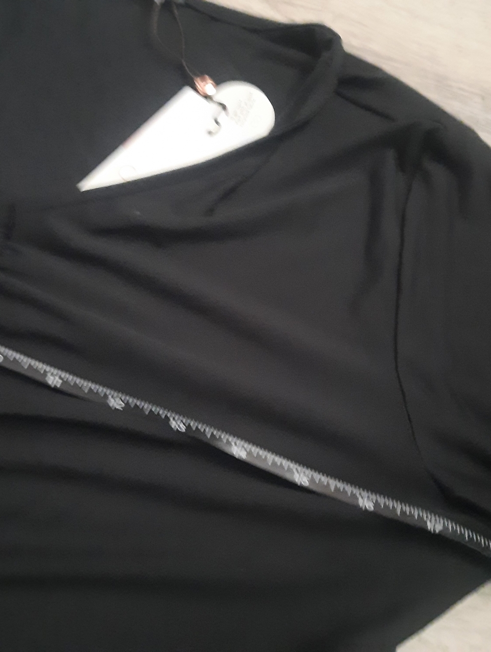 Calia Long Slee Ruched Rashguard - Picture 5 of 8